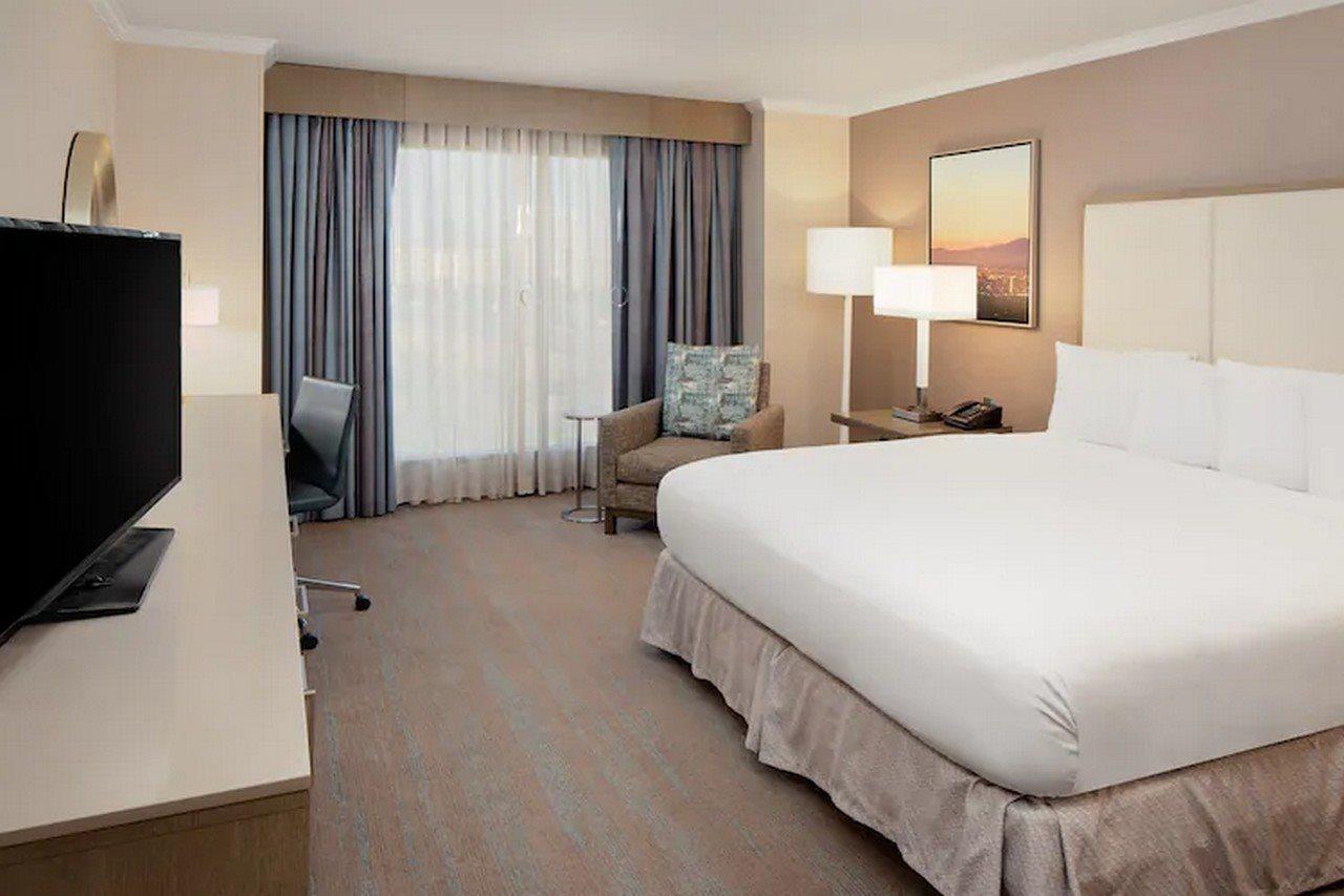 Doubletree By Hilton Irvine Spectrum Luaran gambar