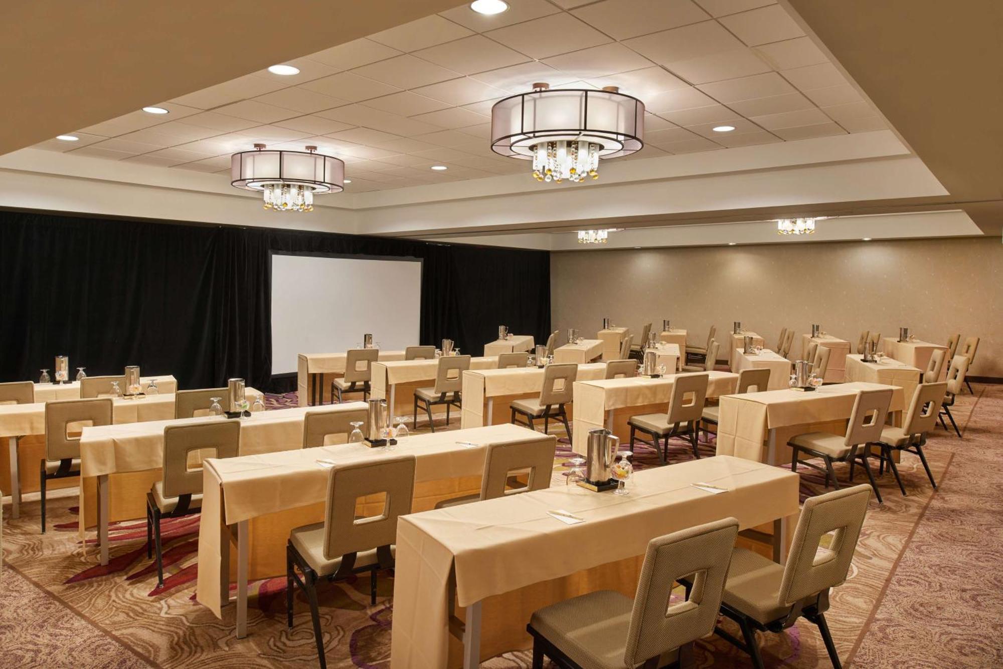 Doubletree By Hilton Irvine Spectrum Luaran gambar