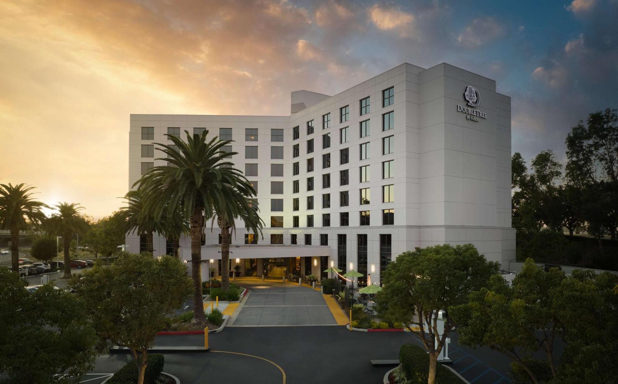 Doubletree By Hilton Irvine Spectrum Luaran gambar