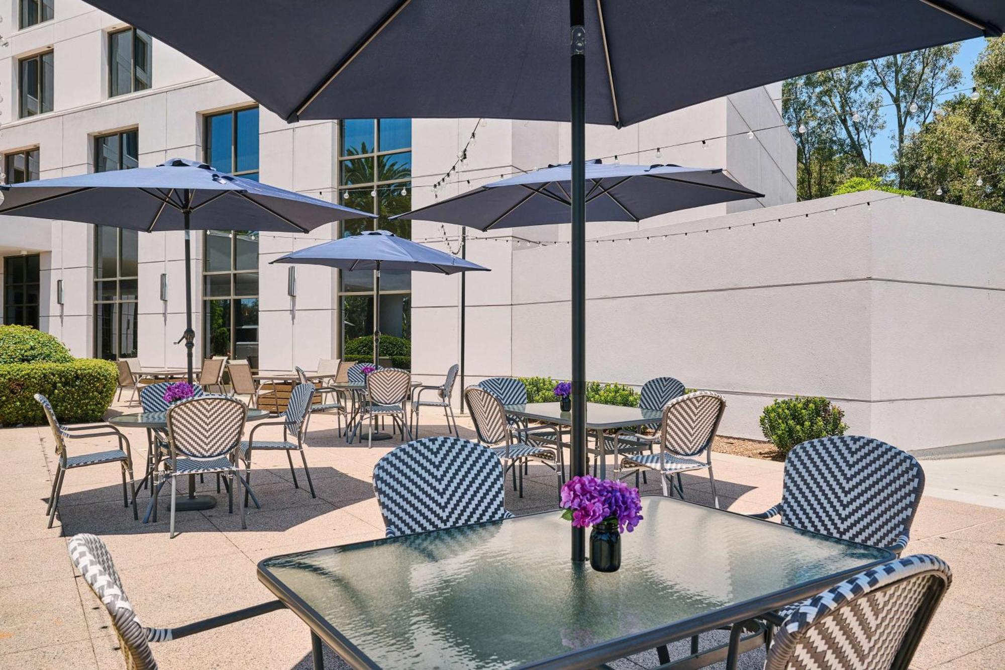 Doubletree By Hilton Irvine Spectrum Luaran gambar